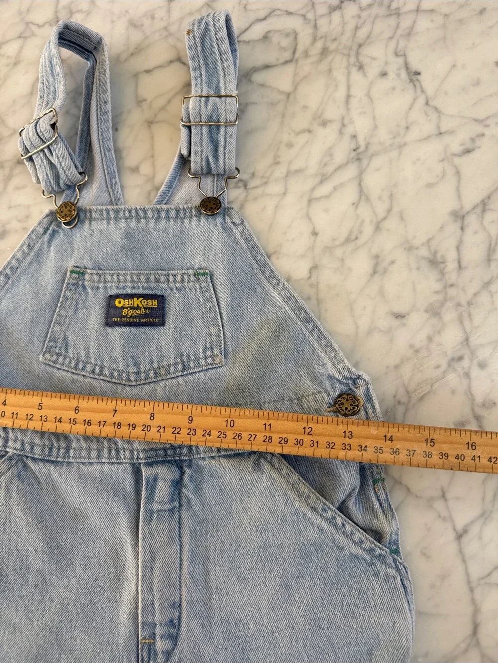 VTG Oshkosh B’gosh Vestback Denim Short Overalls short size 6Y